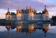 Loire Valley Castles – Chambord, Chenonceau, Nitray & Wine with Lunch Tour from Paris