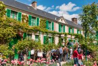 Guided tour to Giverny: Claude Monet’s House and Gardens